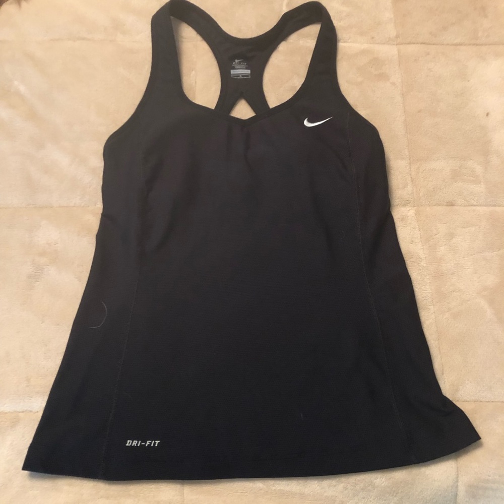 Nike women’s dry fit tank